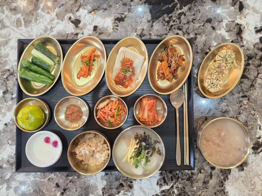 a017c6f45b51390da6ab7d8324c9a5e1_1790638845_5871.jpg